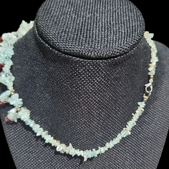 Artisan Aquamarine and Garnet Chip Necklace. - Picture 3 of 6
